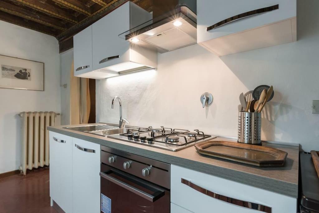 Renaissance Apartment Флоренция Экстерьер фото